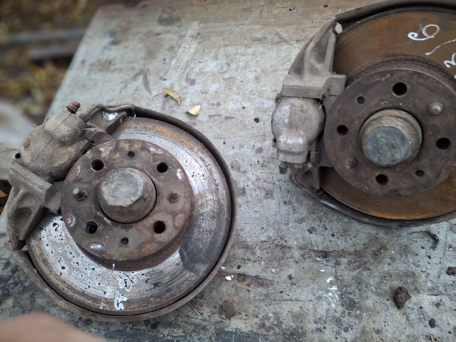 Продам ваз ступиці