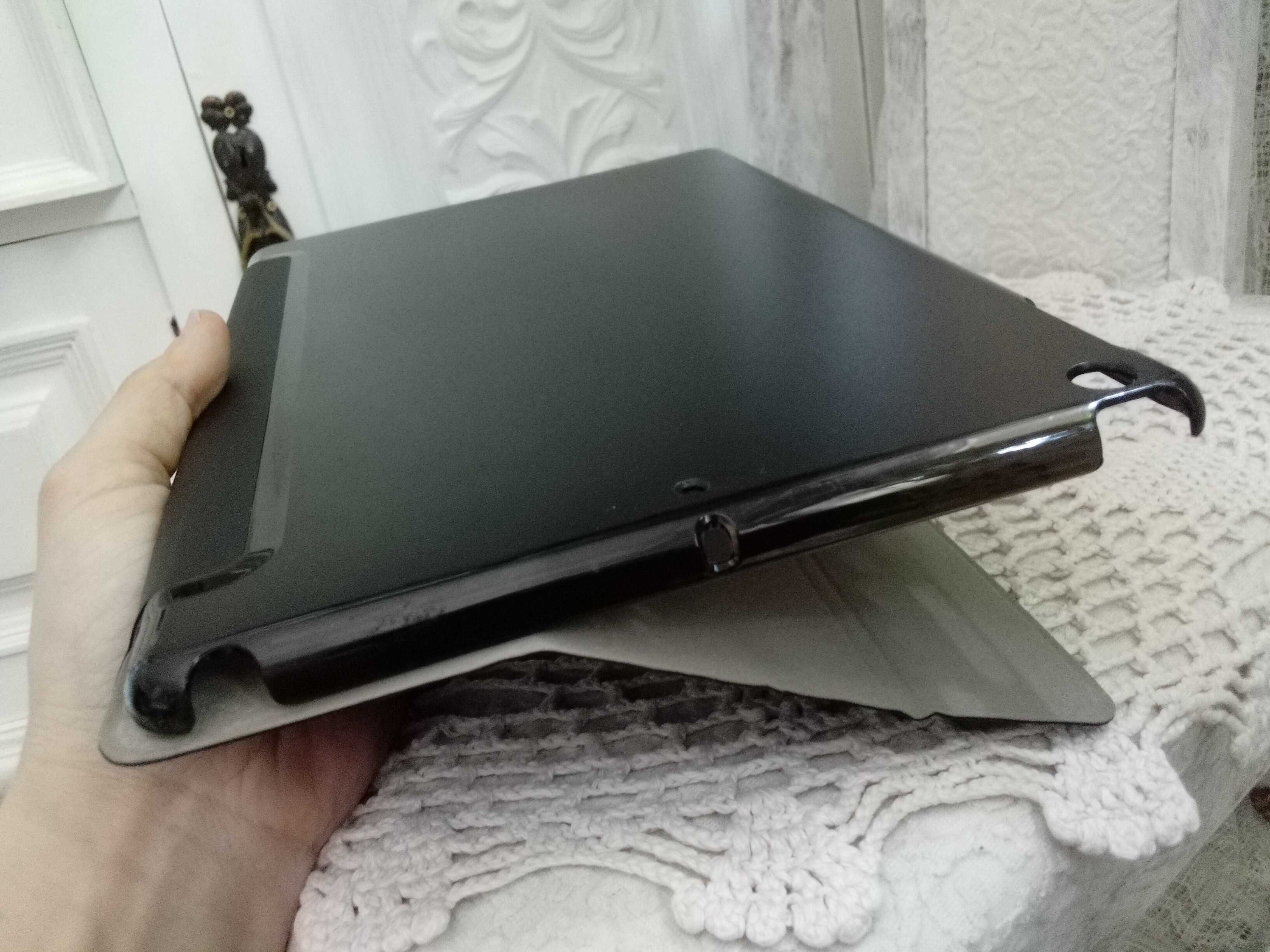 JETech Etui dla iPad 10,2" 9,8,7 Generacji Czarne pokrowiec opakowanie
