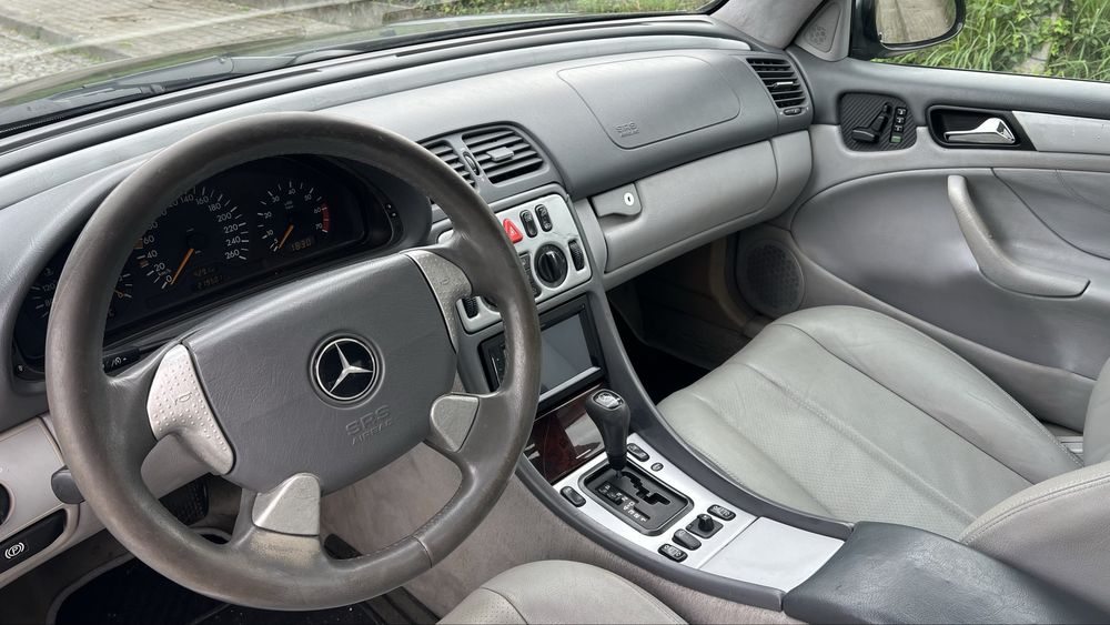 Mercedes Clk 230 kompressor nacional  trato financiamento