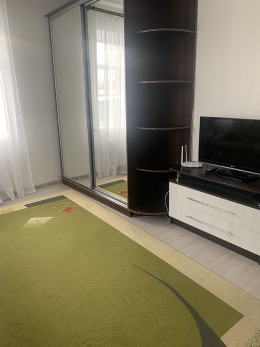 Затишний будинок подобово, евроремон, Різдвяна 196, в районі Зеленоі.