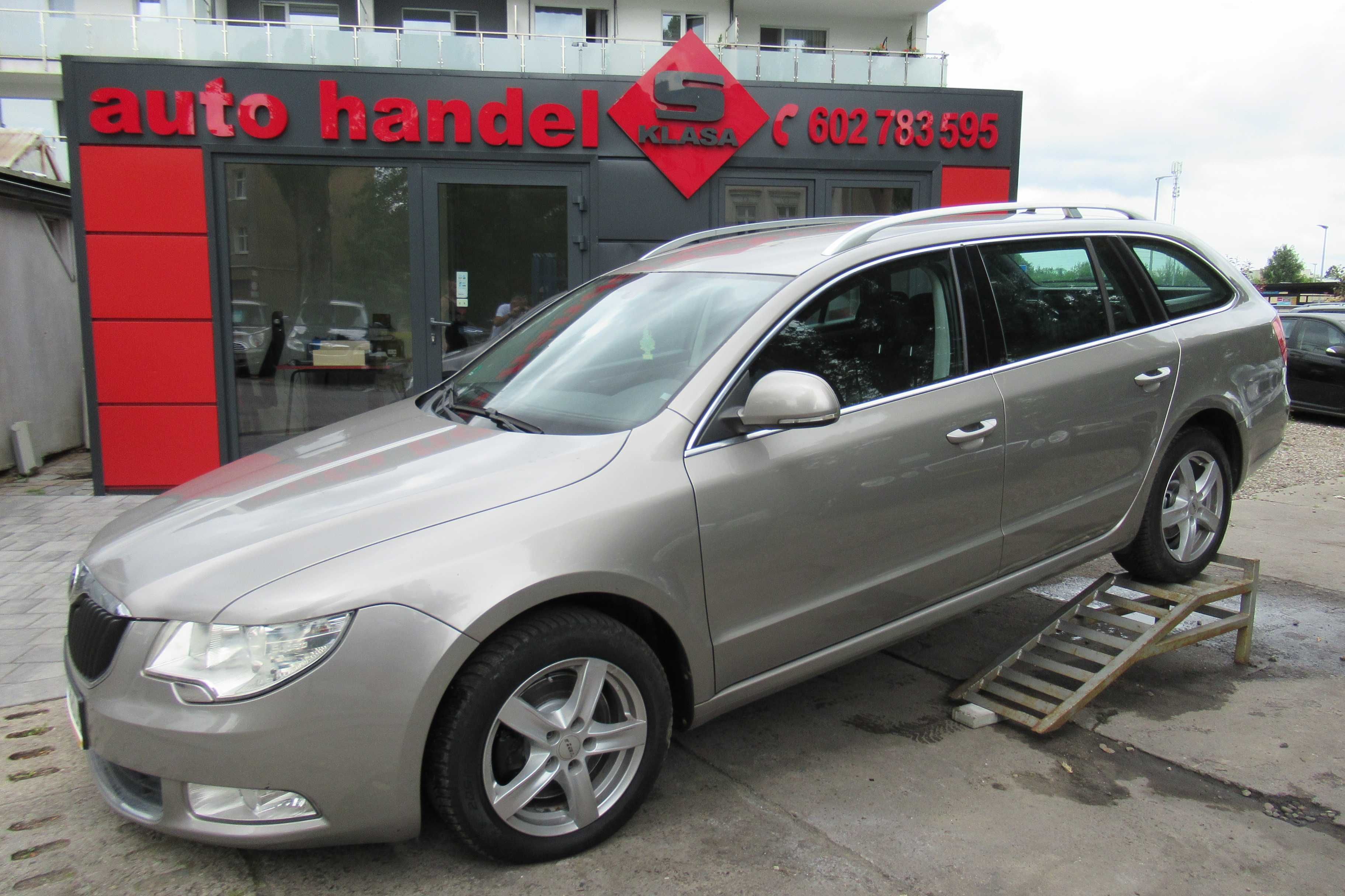 Skoda Suberb 2 II 1.8 benzyna 2010r kombi bardzo ładna wersja manual