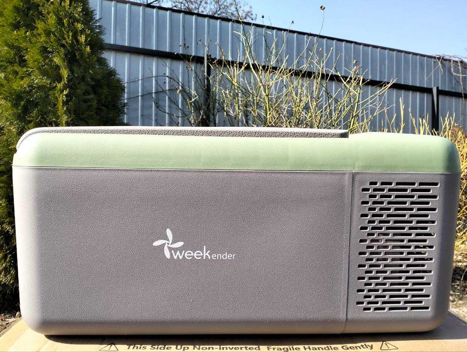 Автохолодильник компрессорный  К25  12-24-220V