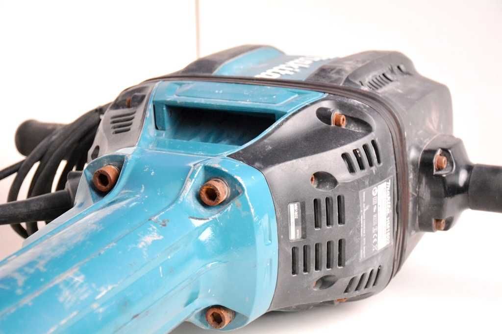 Makita HM1802 młot wyburzeniowy 2000W 71,4J Używany Stan Sprawny Dobry