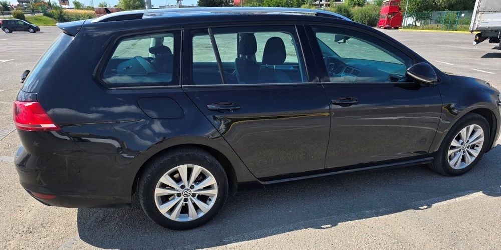 Фольксваген Гольф 2015 року