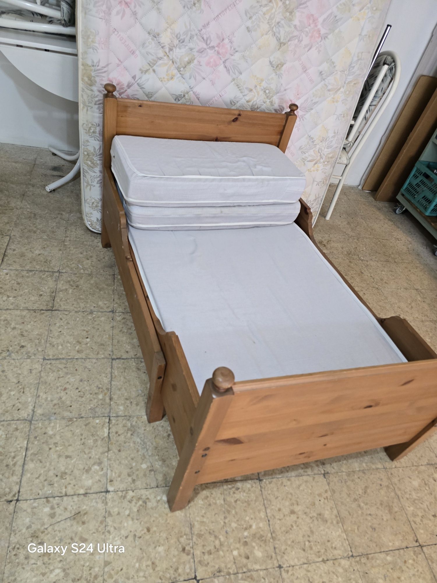 Cama ikea  criança