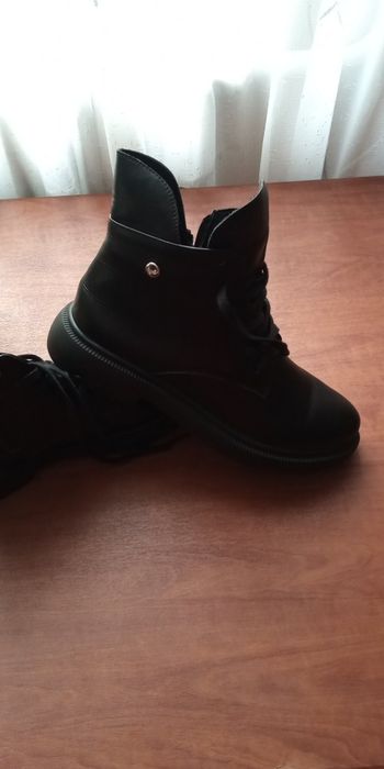 Осінні жіночі ботильйони