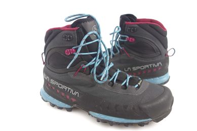 Buty trekkingowe damskie La Sportiva TXS GTX - carbon/topaz roz.39.5