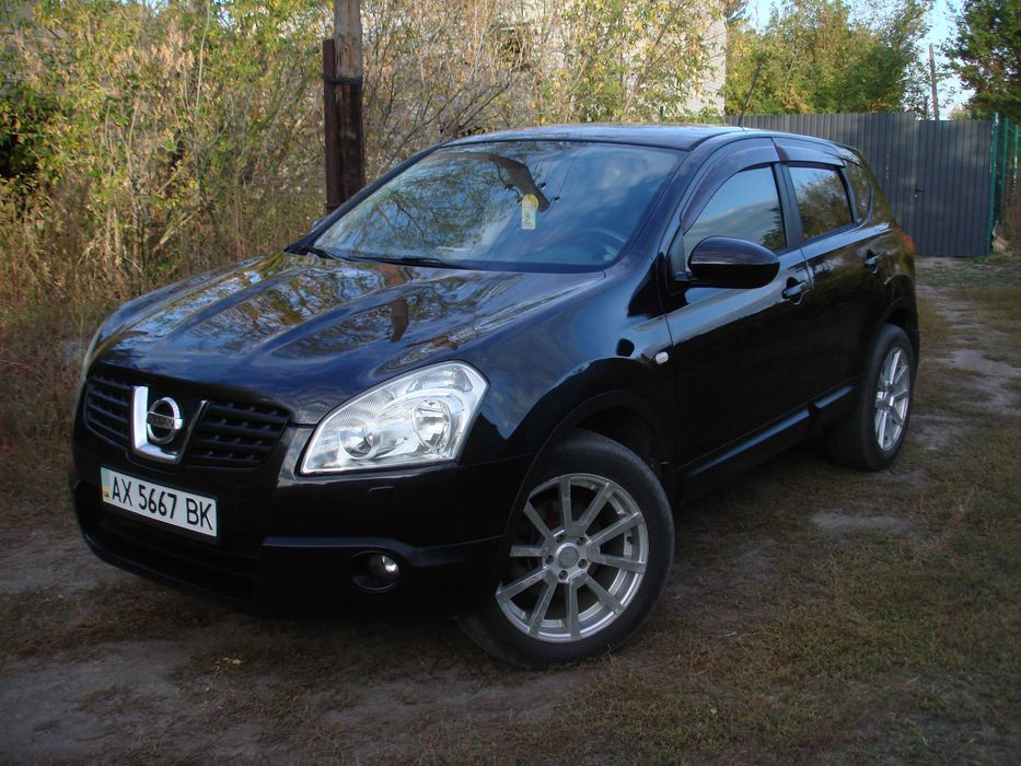 Продам NISSAN Qashqai в отличнейшем состоянии !