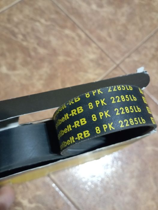 Pasek 8PK 2285 John Deere oryginał L115658