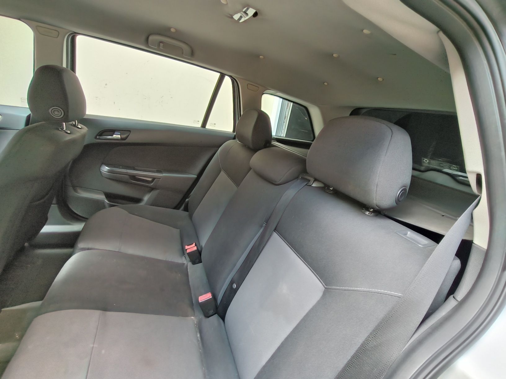 Opel Astra Caravan 1.3cdti Cosmo ano 2008