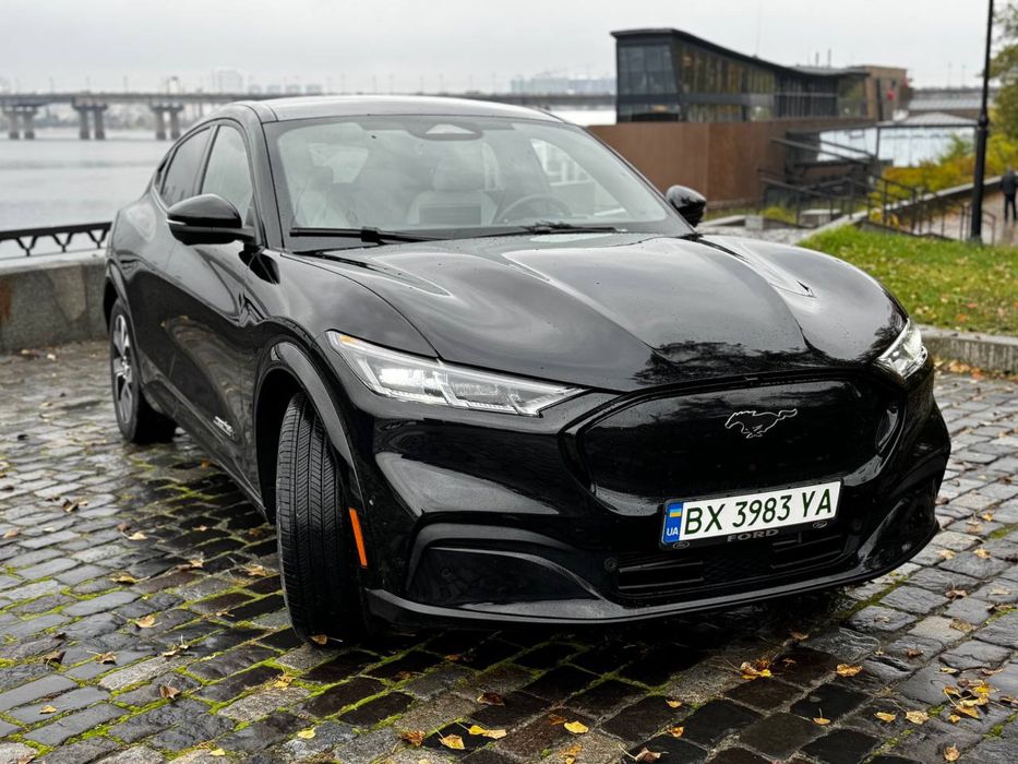 Продам Ford Mustang Mach-E