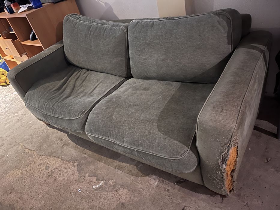 Sofá cinza usado 3 lugares