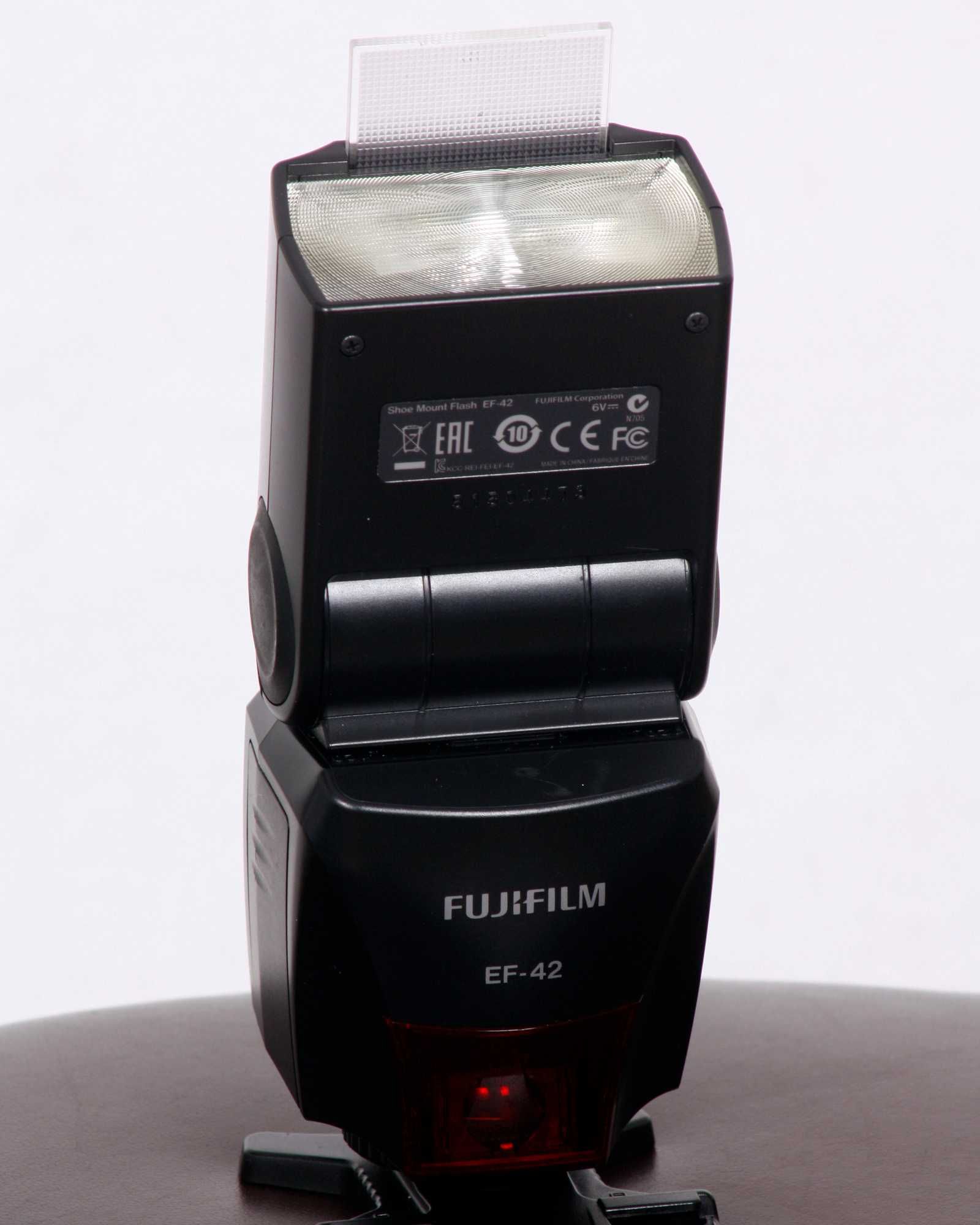 Fujifilm EF-42 flash