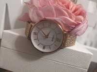 ZEGAREK LORUS RG262TX9 Rose Gold
RG262TX9 Rose Gold