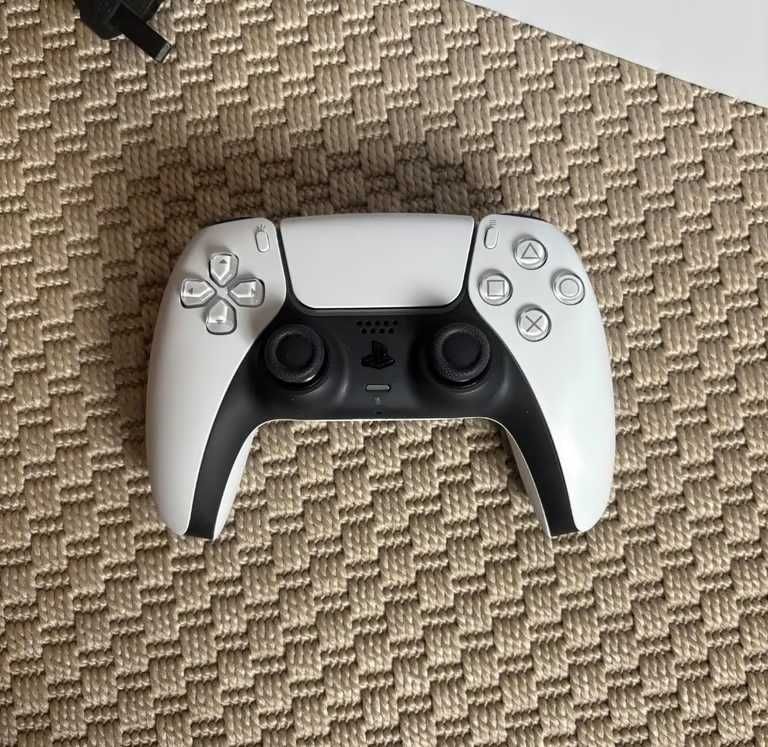 PS5 Slim Wersja z napędem