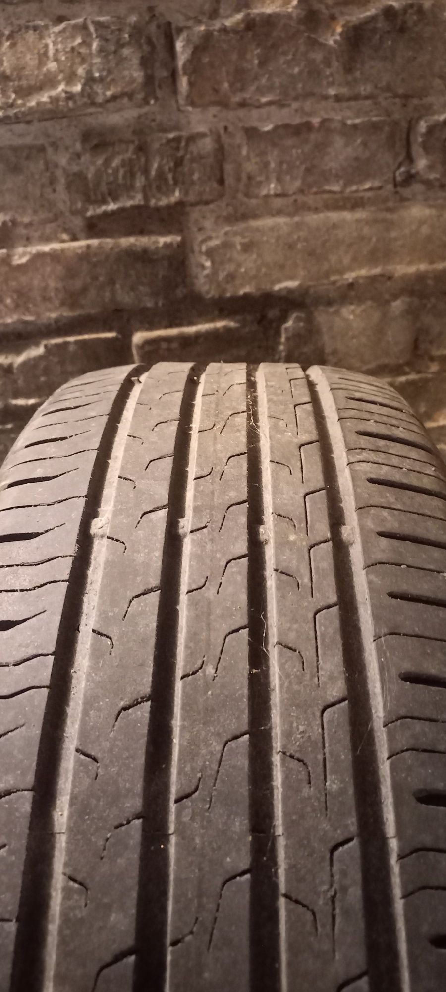 Continental ecocontact 6, 215/60/16. 2019r  5,5mm
