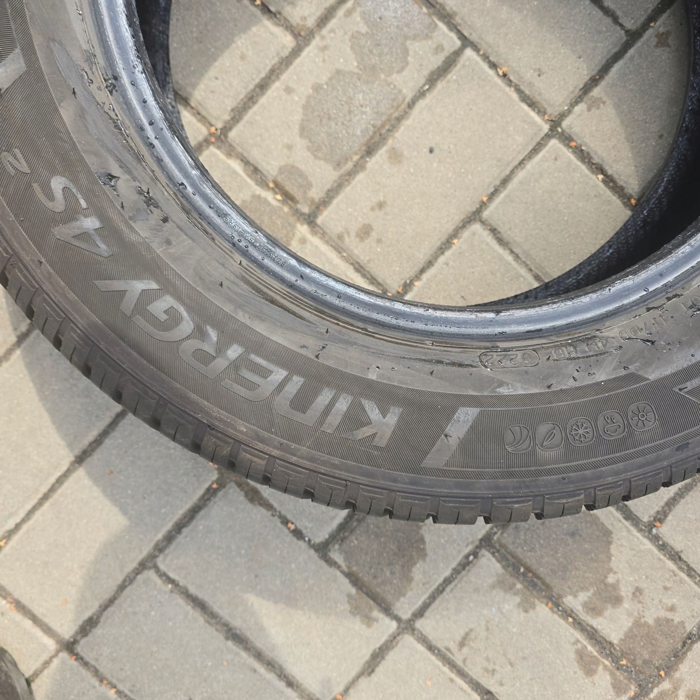 Hankook Kinergy 4S 205/65R16 95H 22R 2X