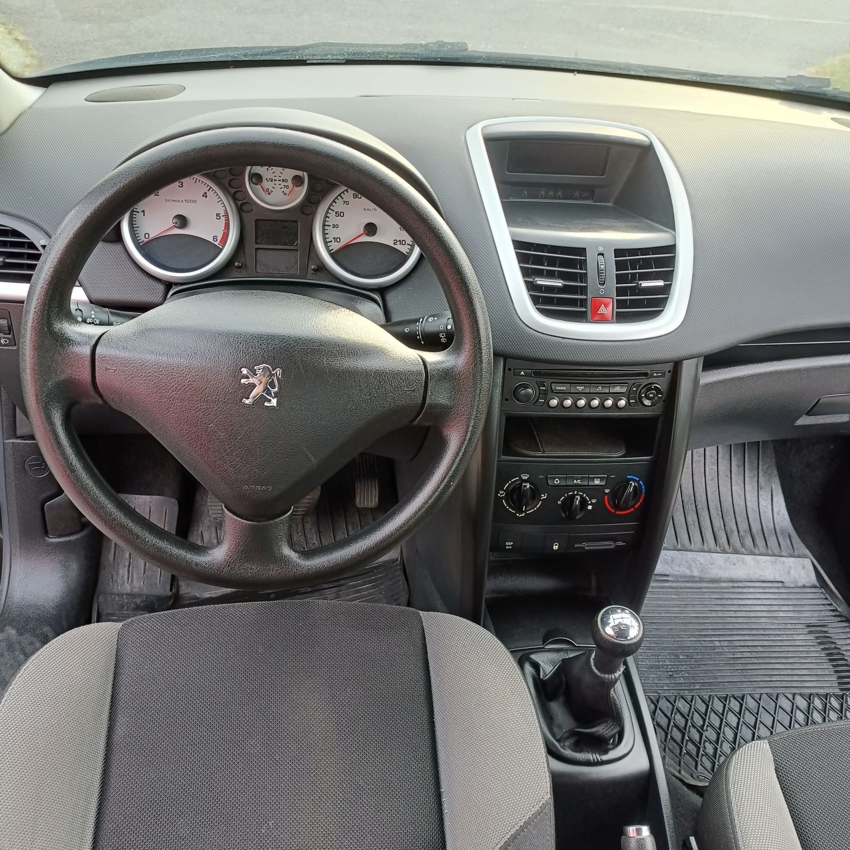 Peugeot 207 1.6hdi