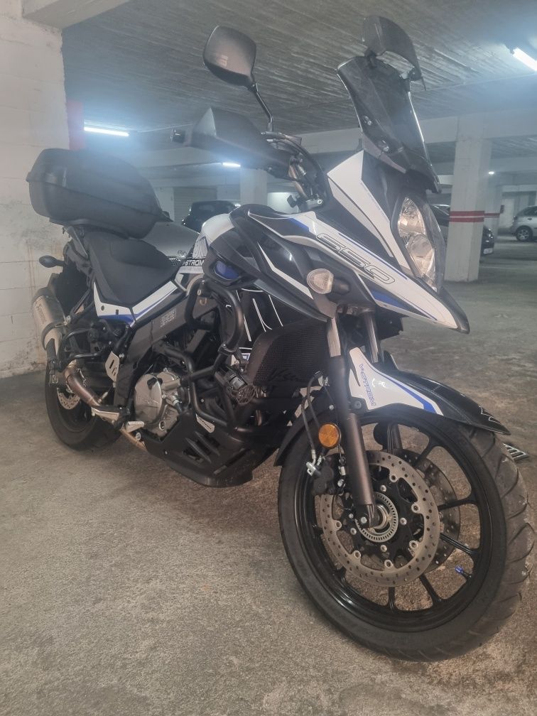 Suzuki v strom 650