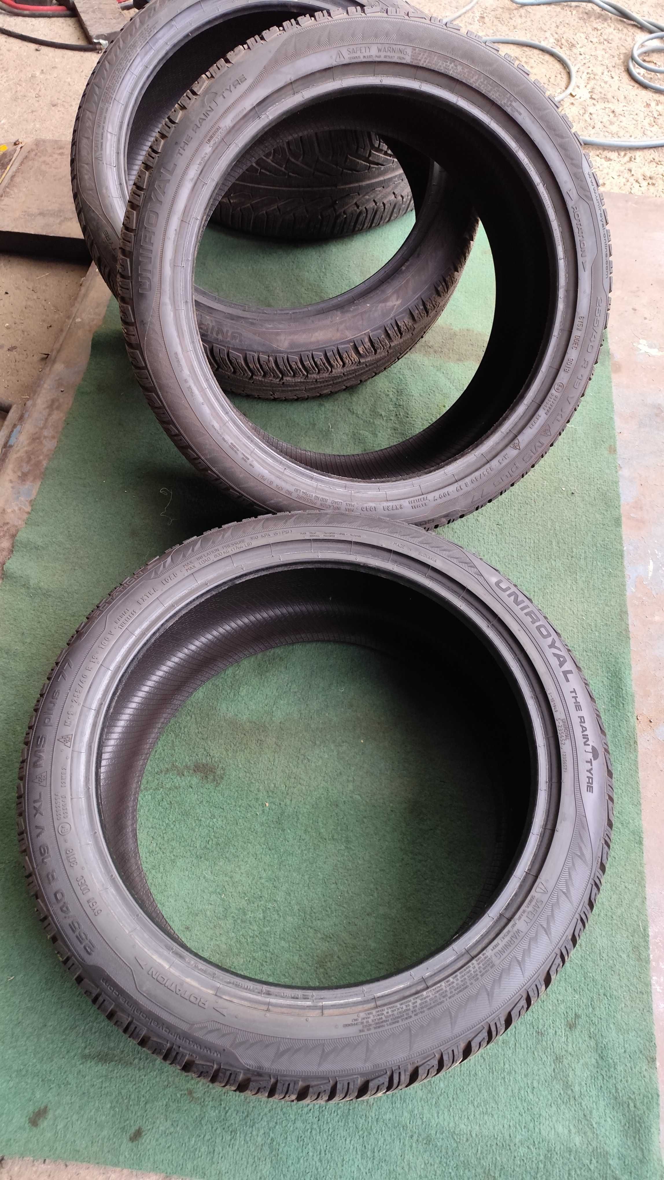 Opony UNIROYAL 255/40R19 V XL MS Plus 77 100V  4-szt
