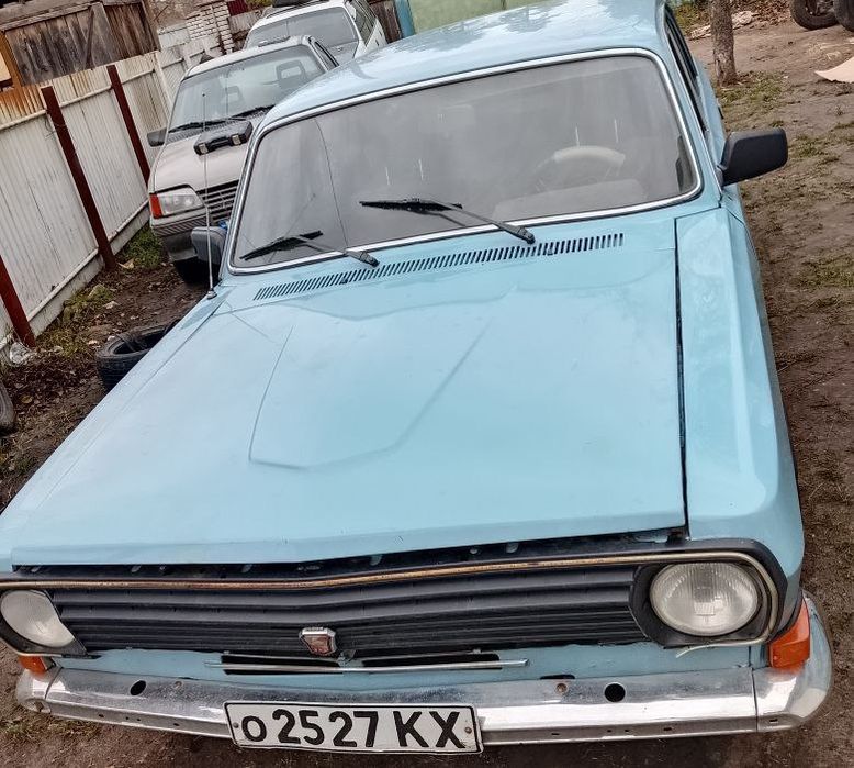 Газ 2410  на полном ходу