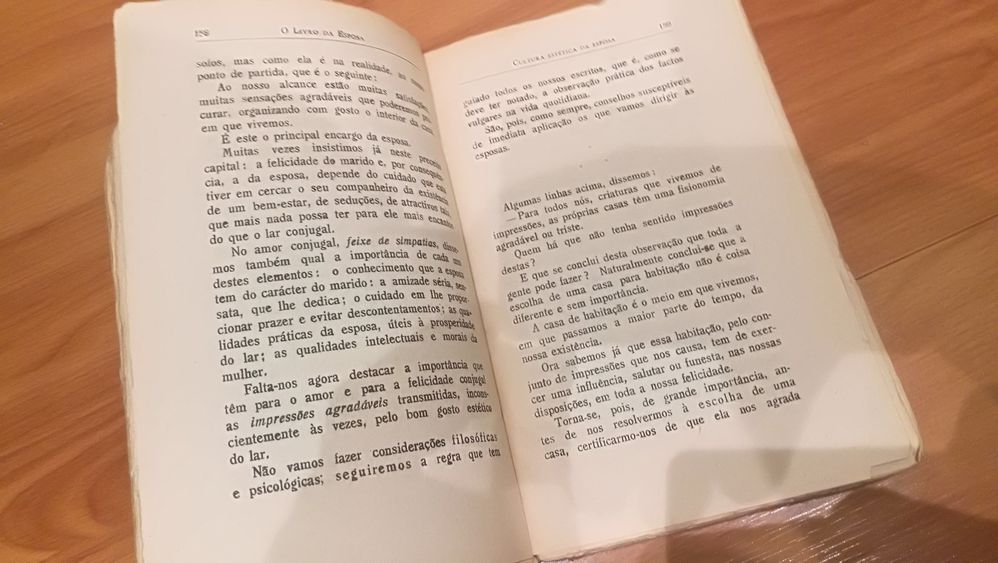 Livro da esposa de 1948