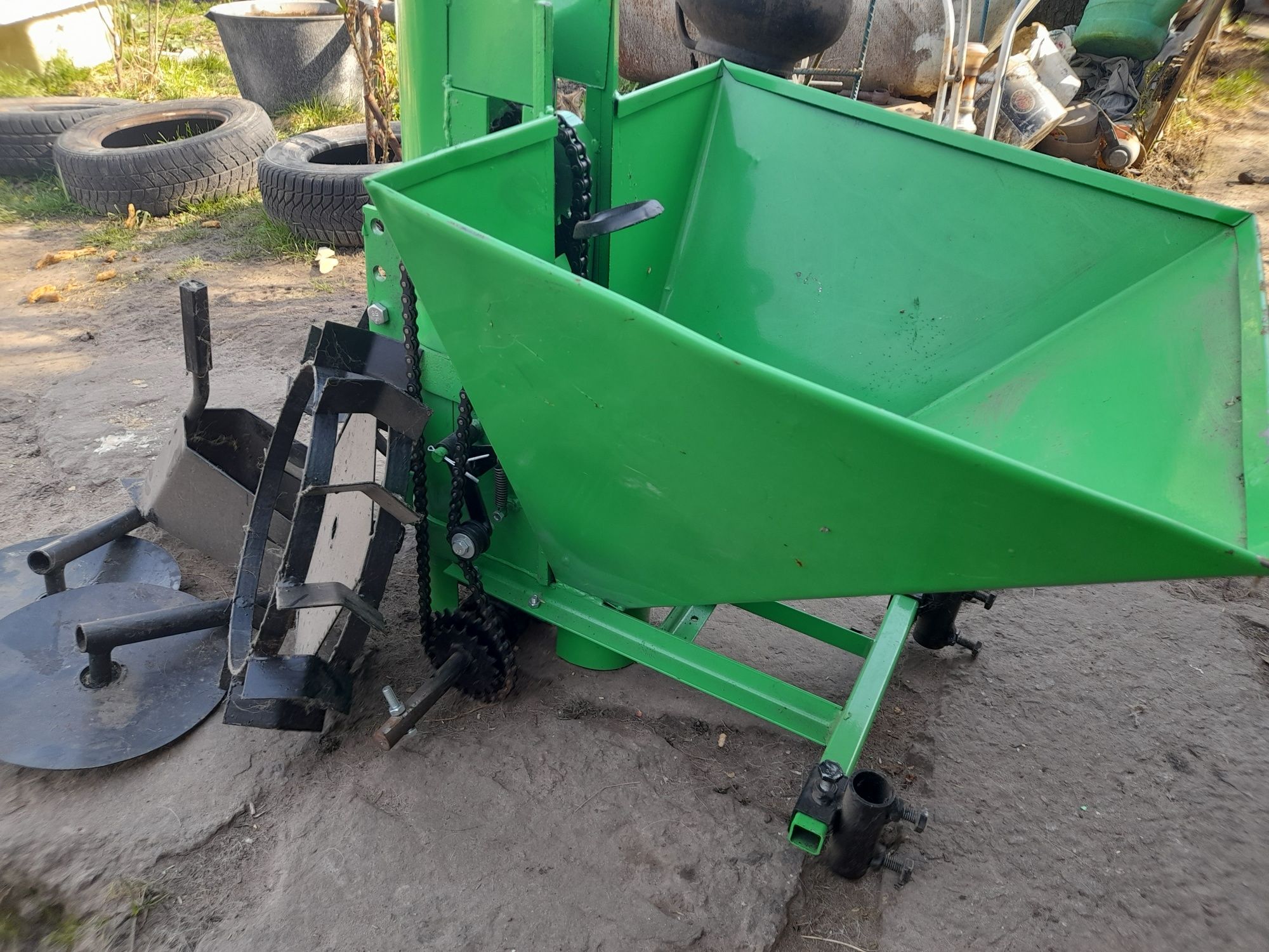 Продам сажалку до мотоблока