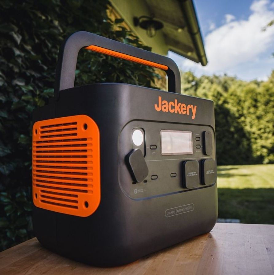 Зарядна станція Jackery Explorer 1000 PRO (EcoFlow Delta)