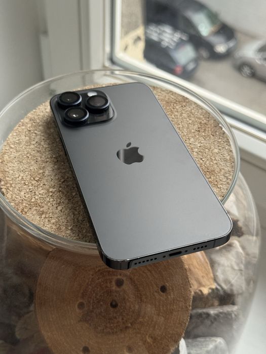 iPhone 14 Pro Max 512 GB – Gwiezdna Szarość – stan dobry + AirPods
