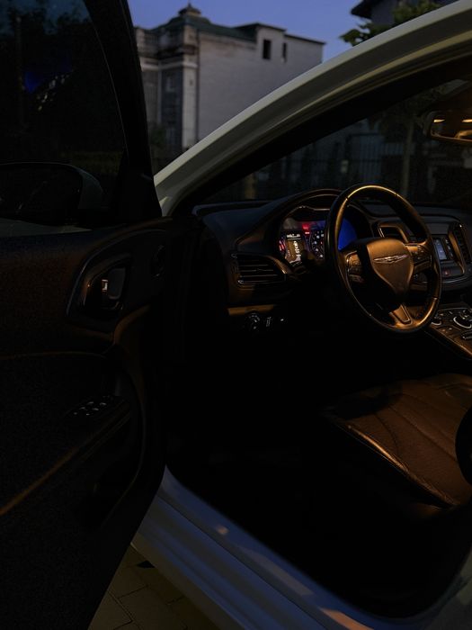 2014 Chrysler 200 S