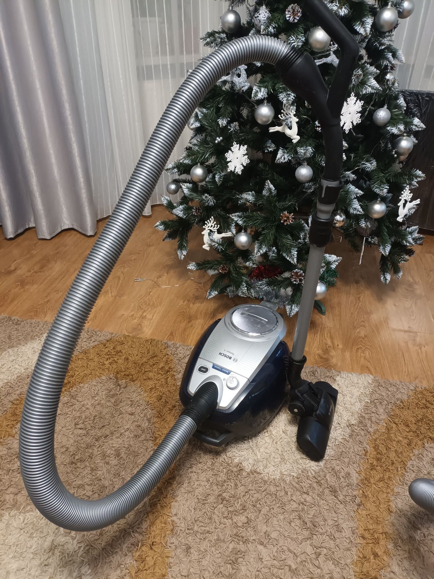 Пидосос Bosch Relaxx'x