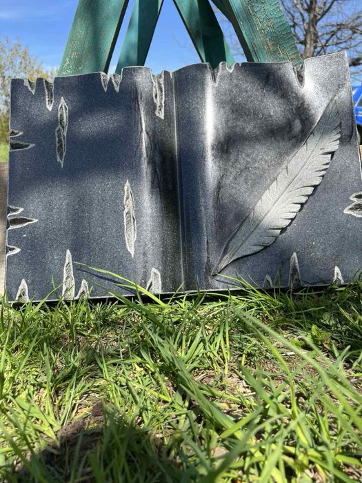 Книга з каменю (граніт, покостовка, базальт, мрамор) вироби з камня