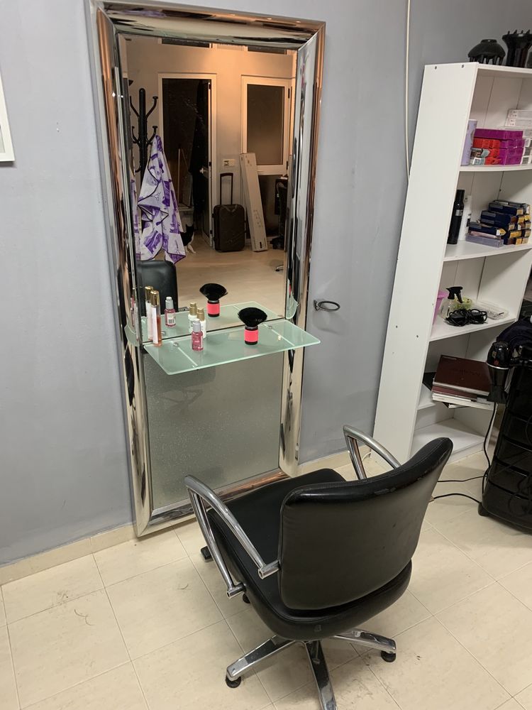 Cadeira e Espelho cabeleireiro