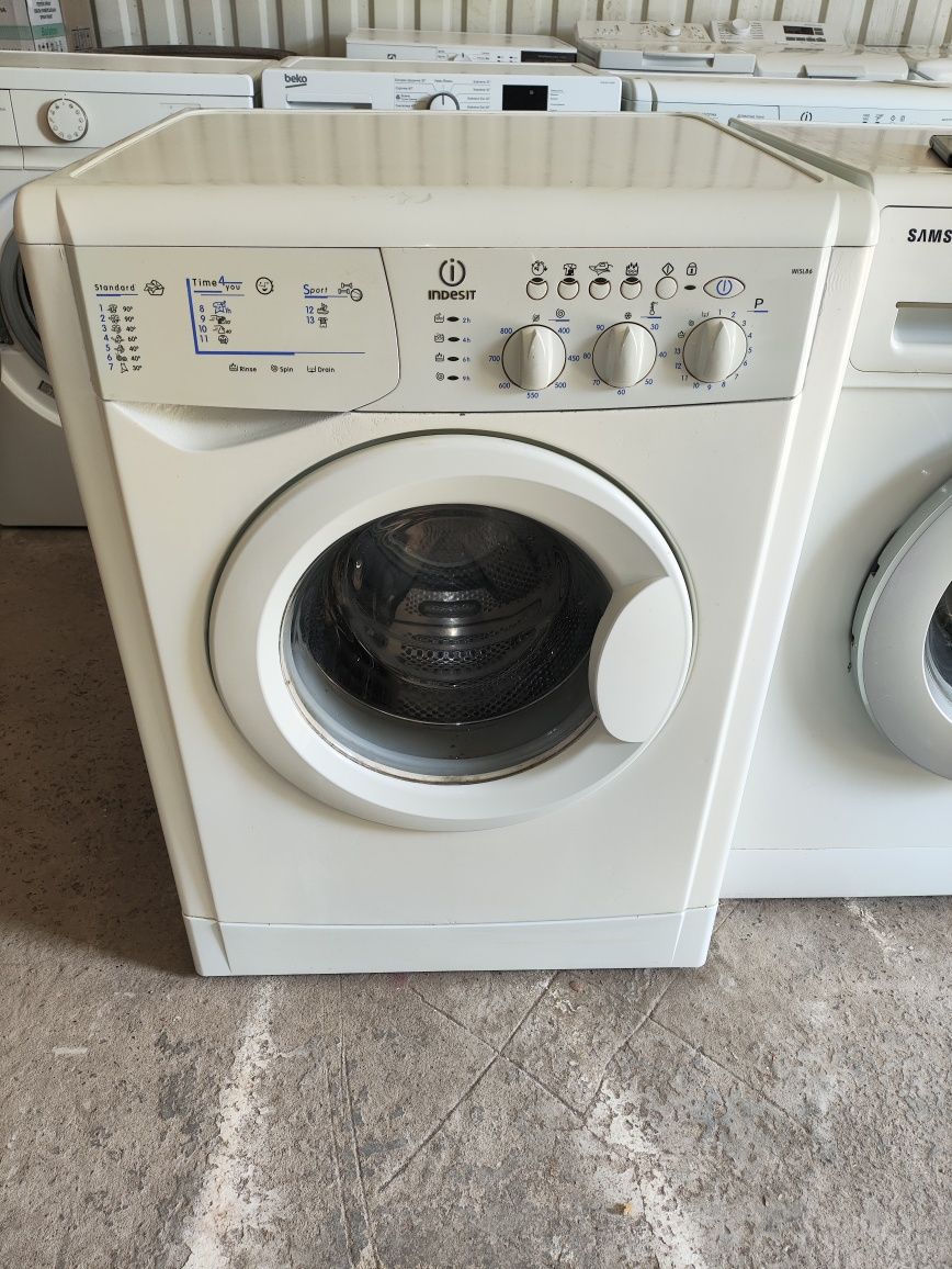 Пральна машина Indesit WISL86. Гарантія! Доставка!