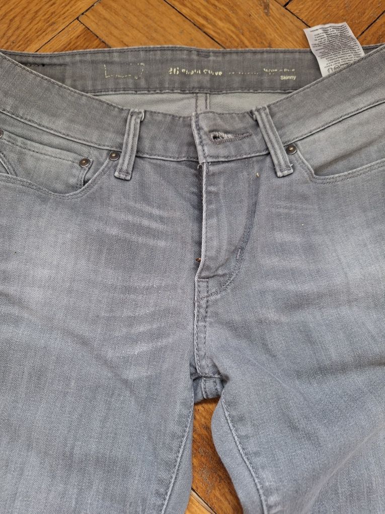 Jeansy levis rozmiar S w26 l32