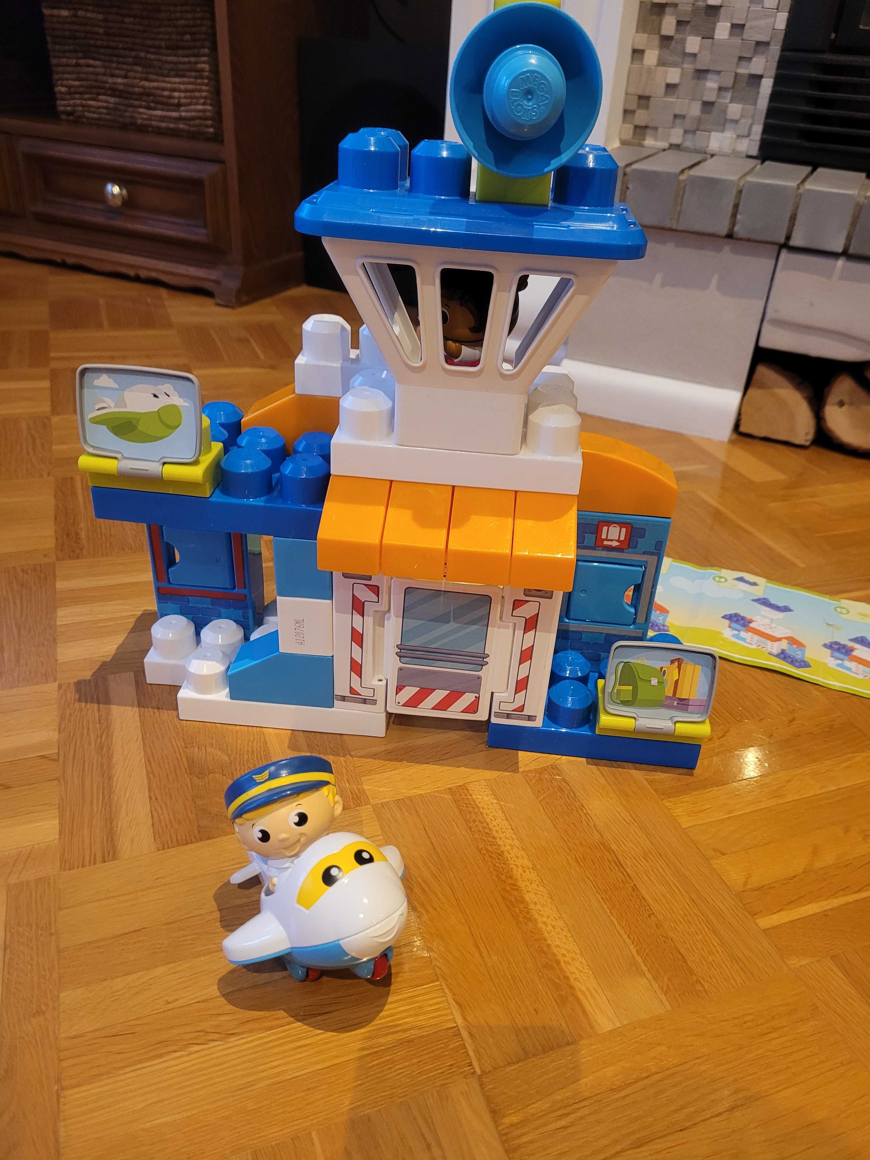 Pierwsze klocki- Mega Bloks , Fisher Price, lotnisko+2 samoloty gratis