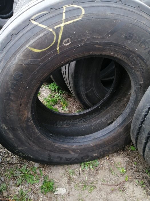 Opona 385/65R22.5 Uniroyal HT40 (800 netto)