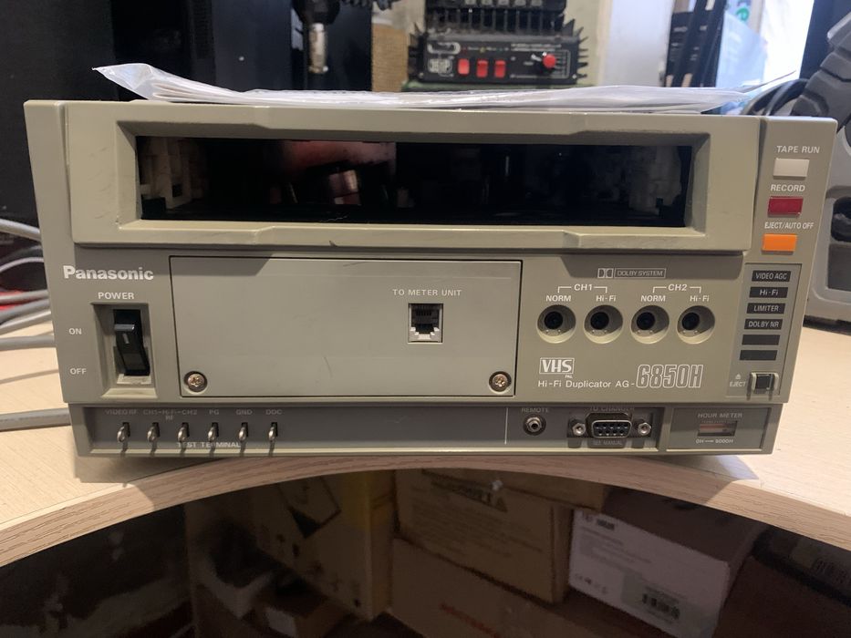 Професійний відеомагнітофон VHS Panasonic AG-6850H-E Made in Japan