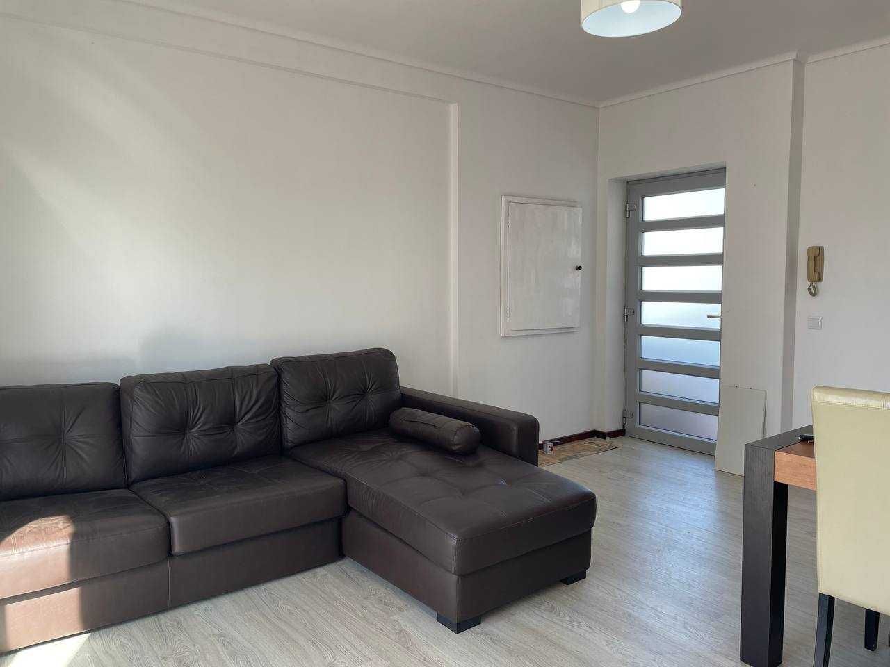 Apartamento T3 remodelado parte mobilado em  Montes de Azurva Aveiro