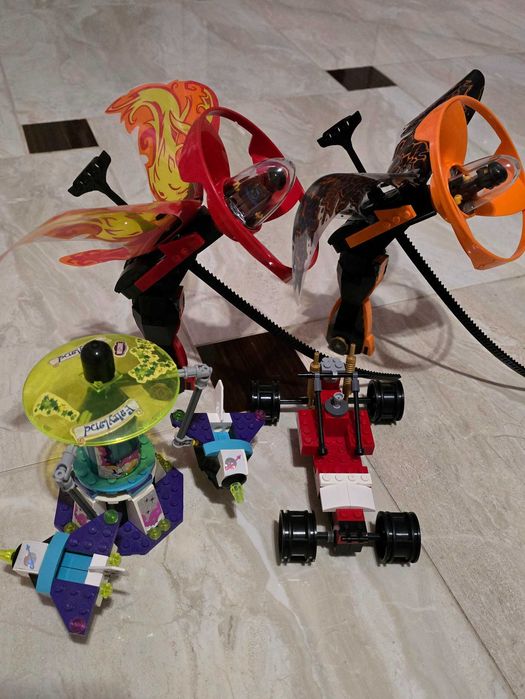 Продам 9 наборов лего.