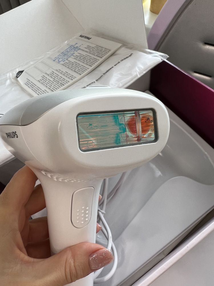 Фотоепілятор Philips Lumea Advanced SC1995/00