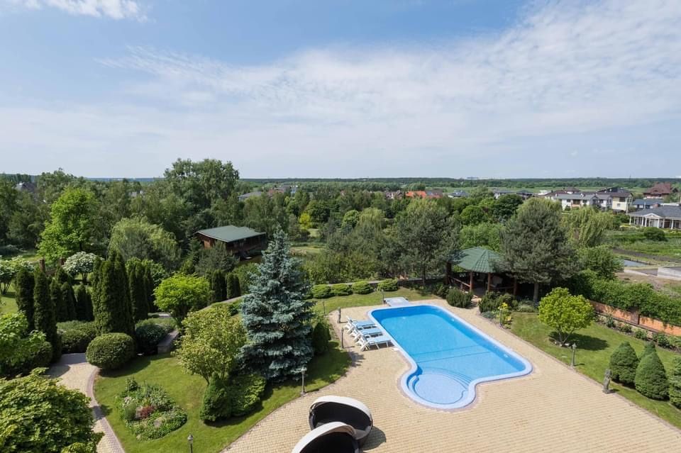 Продаж будинку, пгт. Гостомель, КМ Канадське село, озеро, басейн