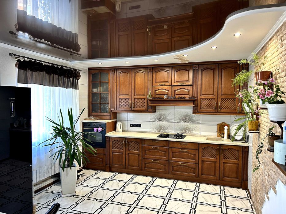 Продам або здам в оренду будинок в селищі Чаплине