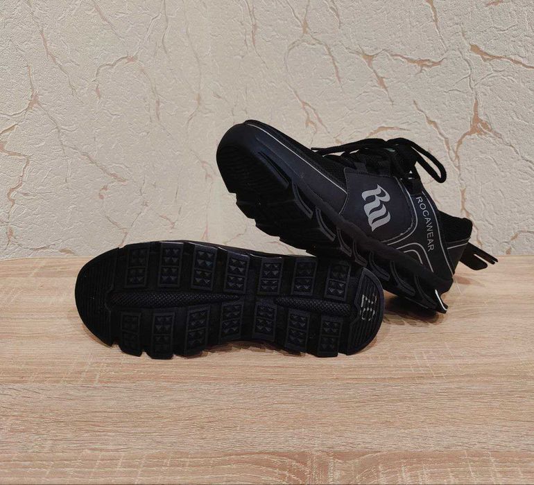 Нові чорні жіночі кросівки Rocawear 42р./26 см