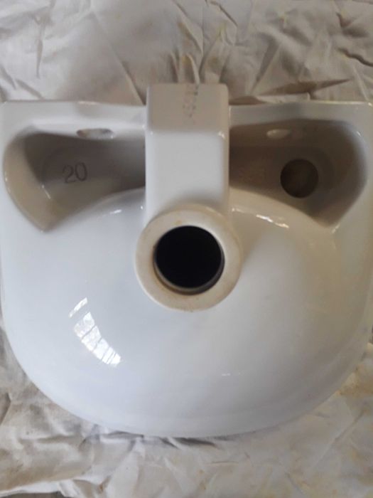 Умывальник CERSANIT