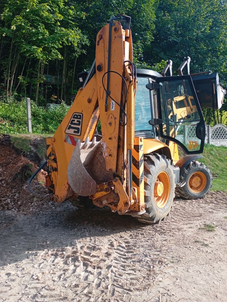 Jcb 3cx contractor umowa koparko ładowarka cat 428c