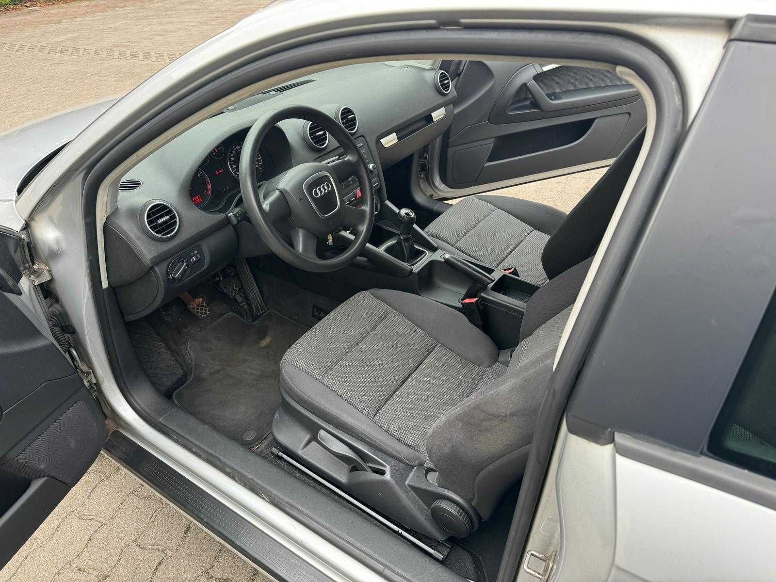 Audi A3 1.6 MPI benzyna