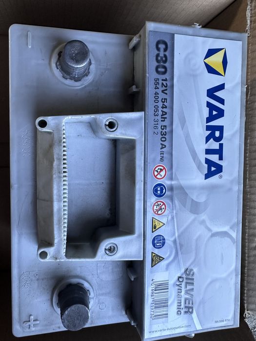 Akumulator Varta Dynamic 54Ah 530A