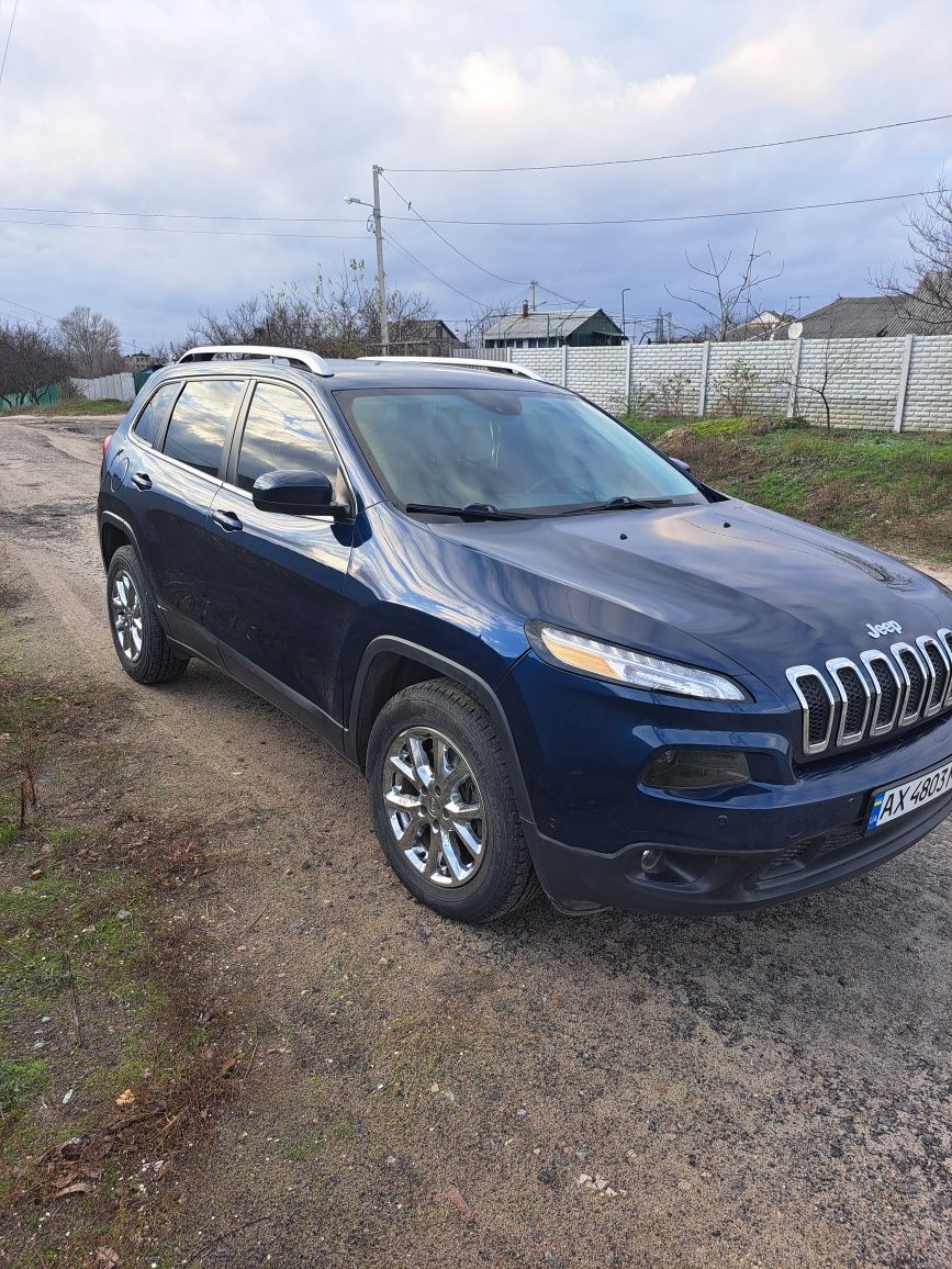 Jeep Cherokee latitude