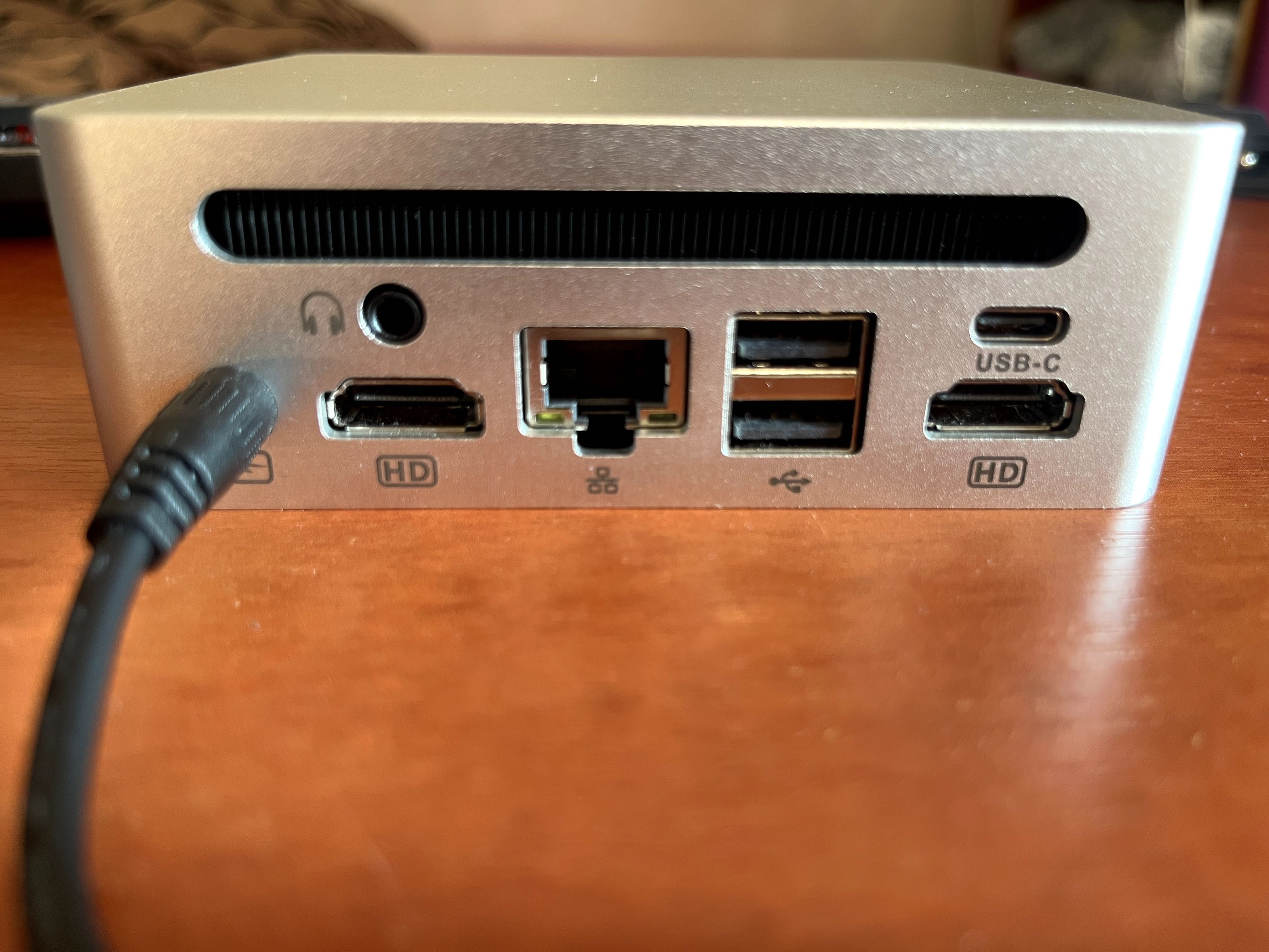 Міні ПК GenMachine Ryzen 5 5600H 16/256 гарантія